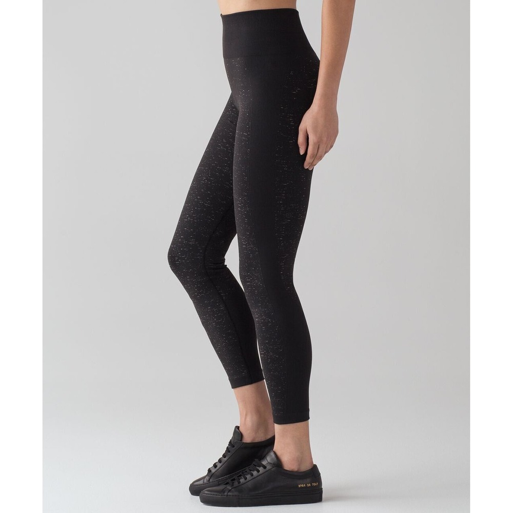 Lululemon Free To Flow 7/8 Tight Black White Speckle Print Size 2 or XS No Size - Picture 11 of 12